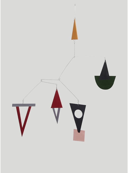 MOBILE BALLET TRIÁDICO INFANTIL VERMELHO E PRETO MOBILE BALLET TRIÁDICO INFANTIL VERMELHO E PRETO